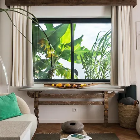 Altanure Almatere - Food Forest Boutique Otel *